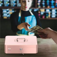 LargeCashBoxwithKeyLock-01_9b0d7285-cb6b-4986-a677-ba3028c58880_600x